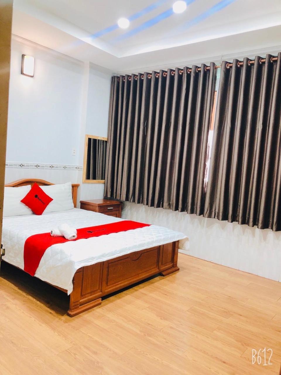 Khach San Vy Ha Hotel Ho Chi Minh City